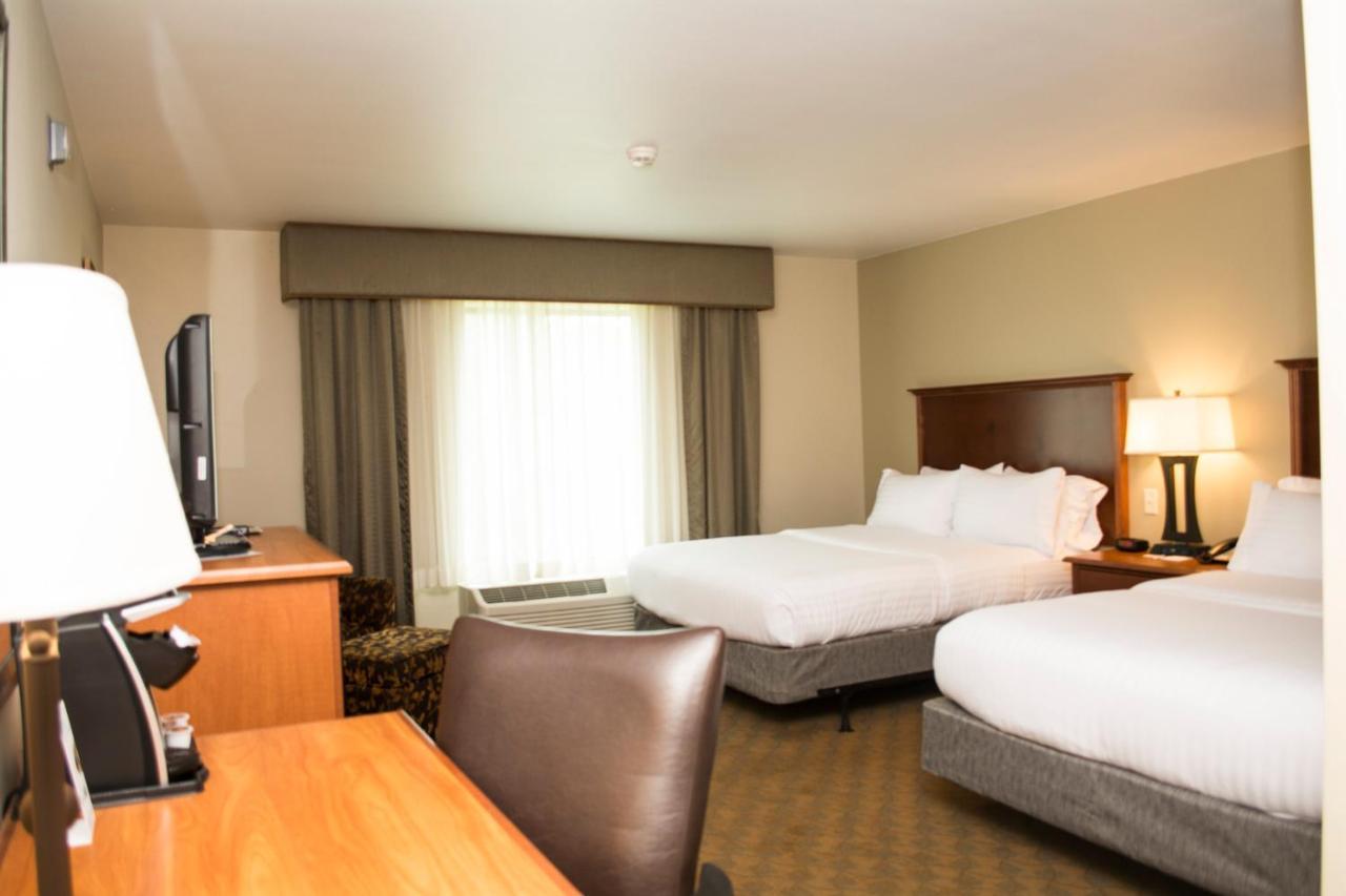 Holiday Inn Express & Suites - Mason City By Ihg Екстериор снимка